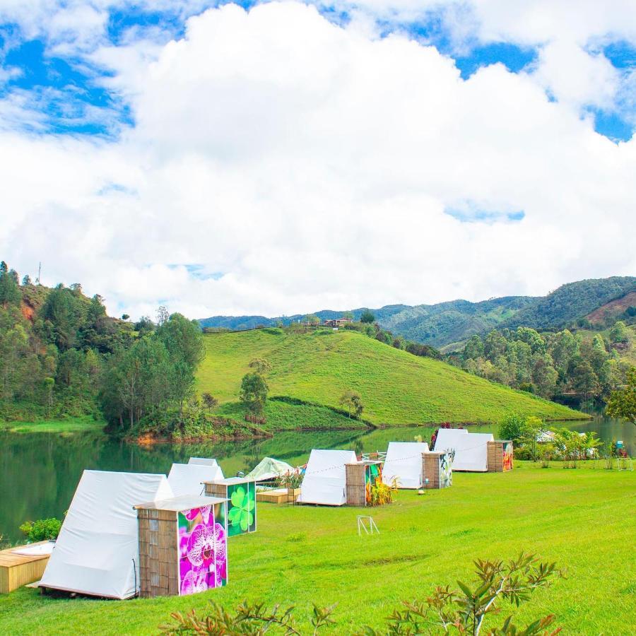 Aw Guatape Glamping Resort Экстерьер фото