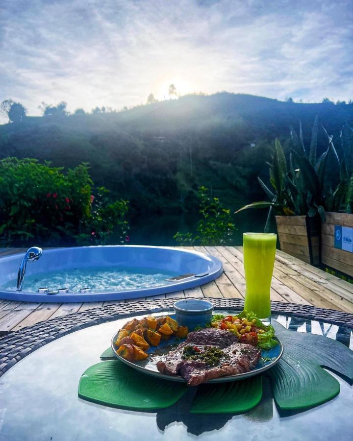 Aw Guatape Glamping Resort Экстерьер фото