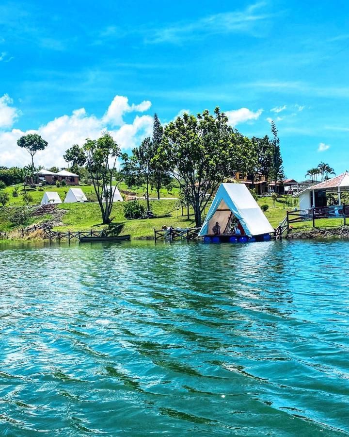 Aw Guatape Glamping Resort Экстерьер фото